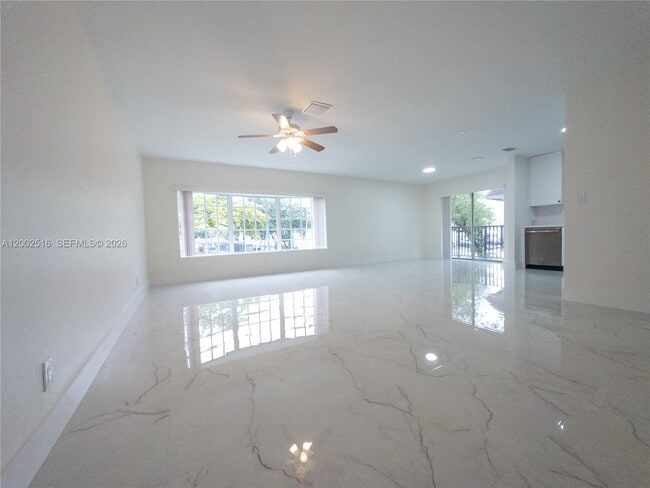 Building Photo - 5400 NW 18th St