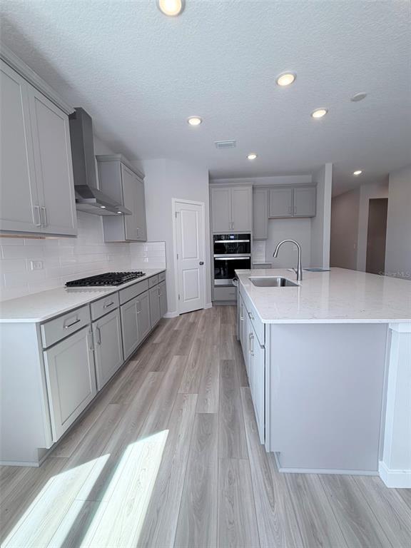 Building Photo - 36 Perseus Ave