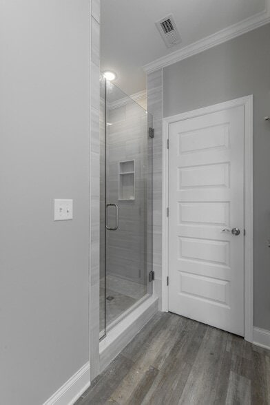 Building Photo - 5085 Oop Rd