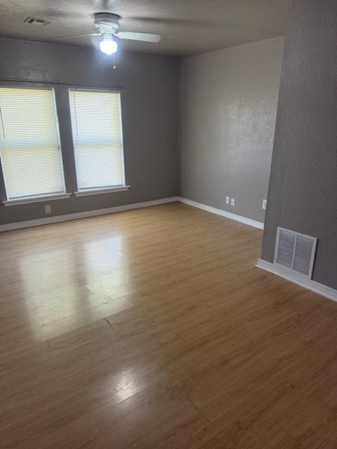 Building Photo - 8901 Rolling Meadows Dr