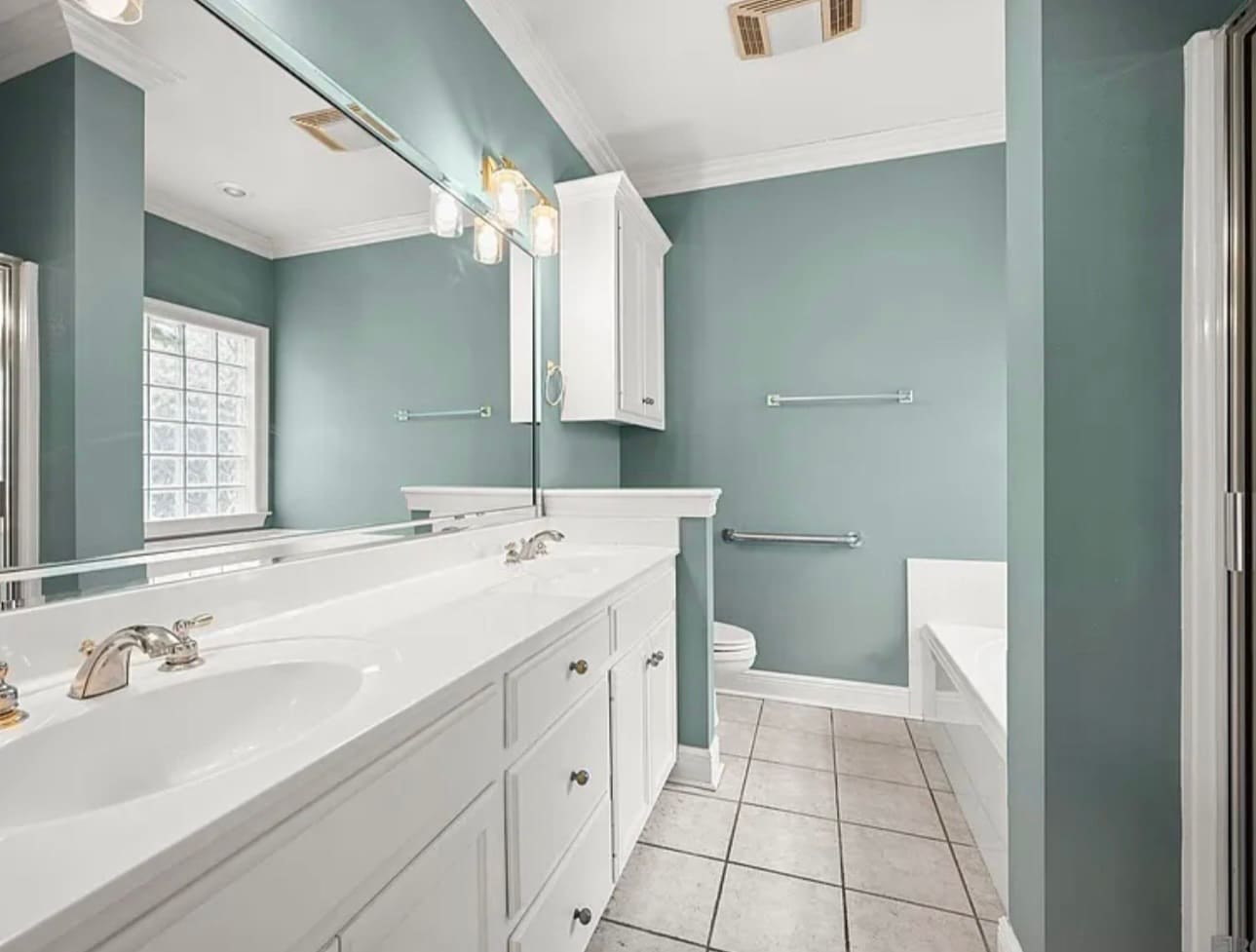 Building Photo - 1593 Colony Ln