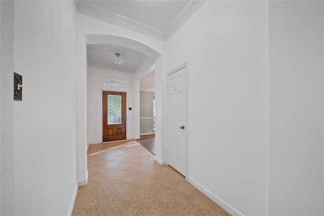Building Photo - 7030 Thistlewood Park Ct