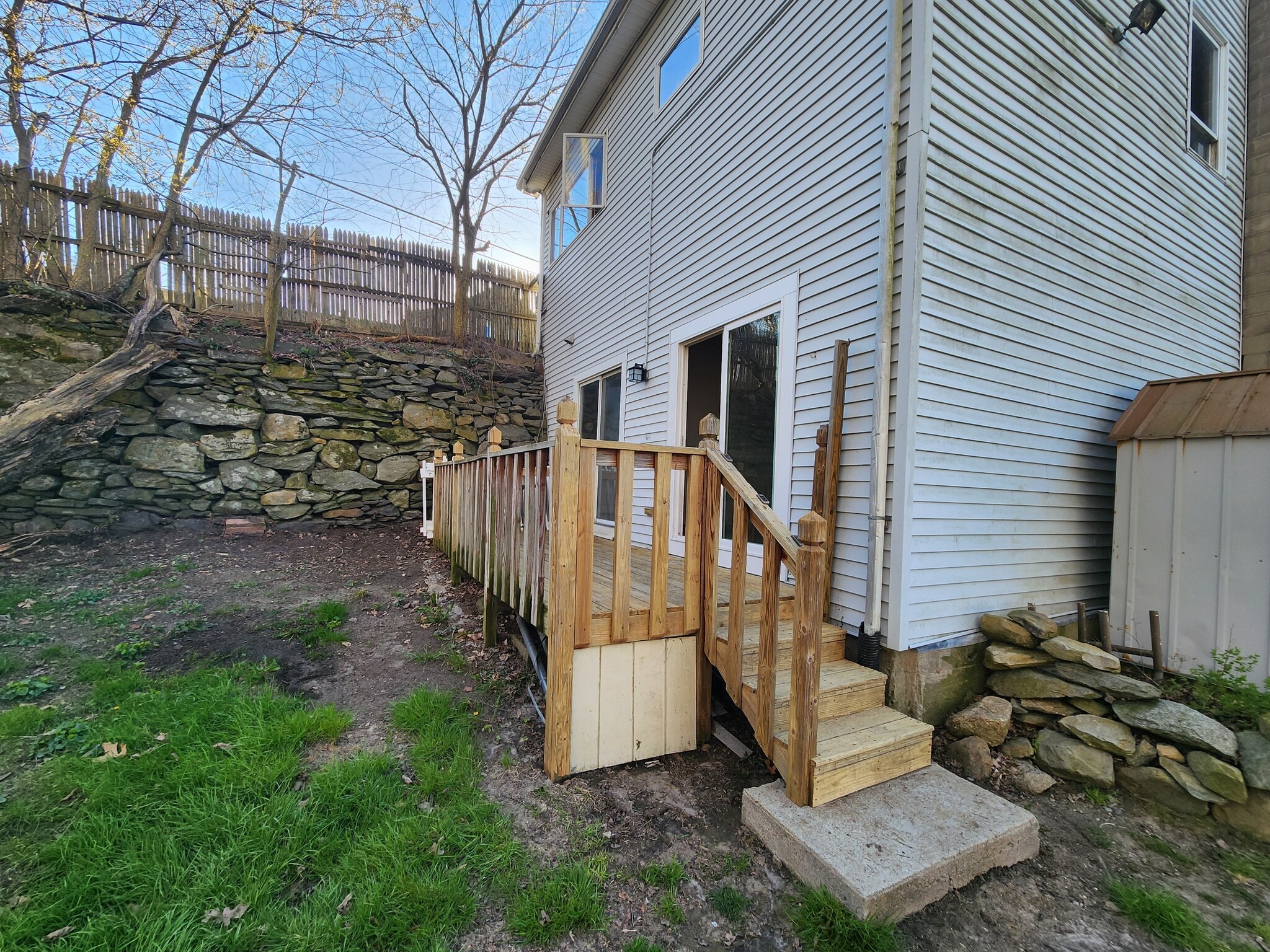 Building Photo - 917 Victory Hwy