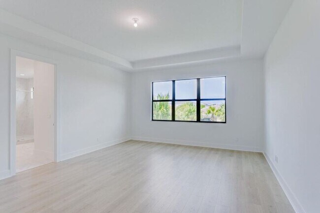 Building Photo - 13559 Artisan Cir
