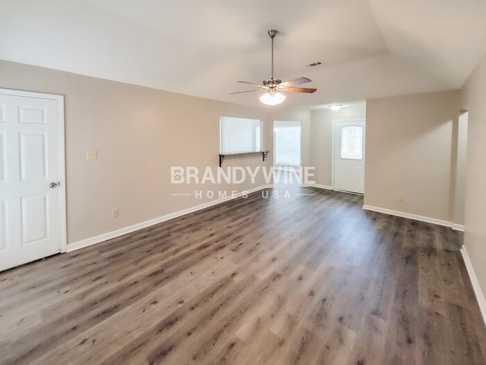 Building Photo - 7123 Amberly Way Dr