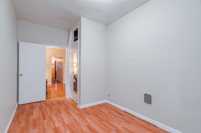 Building Photo - 1234A John F. Kennedy Blvd