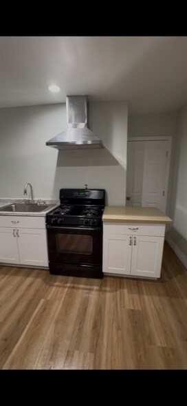 Building Photo - 23592 Flight St