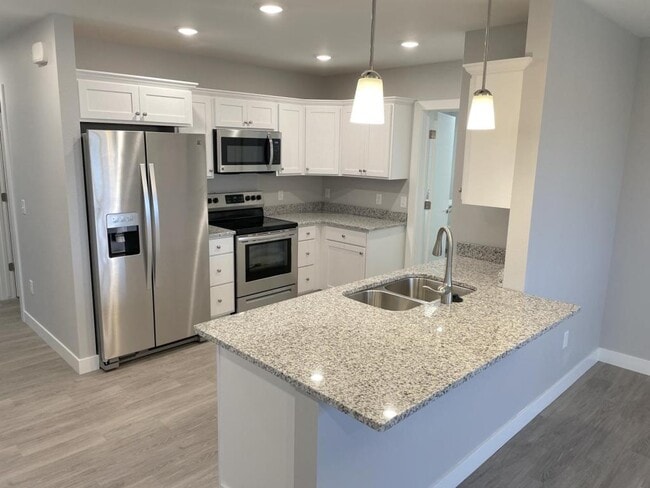 Building Photo - 3249 Cabernet Dr