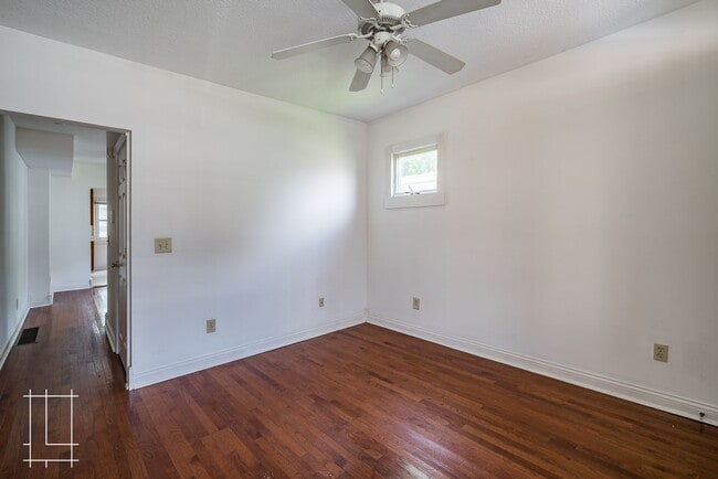 Building Photo - 193-195 Greenwood Ave