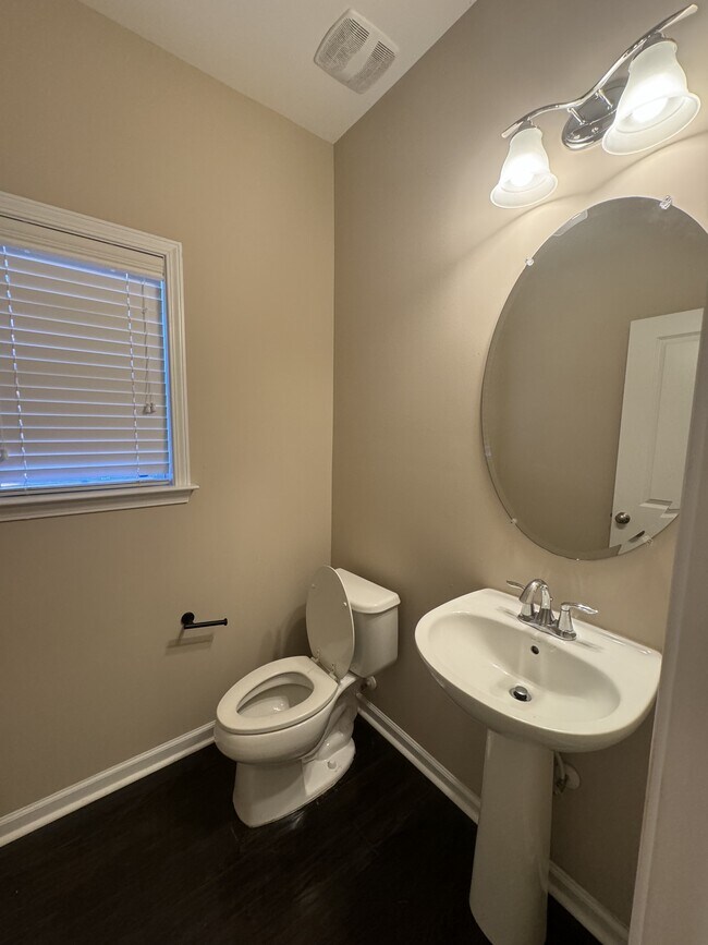 Building Photo - 5443 Overland Trail