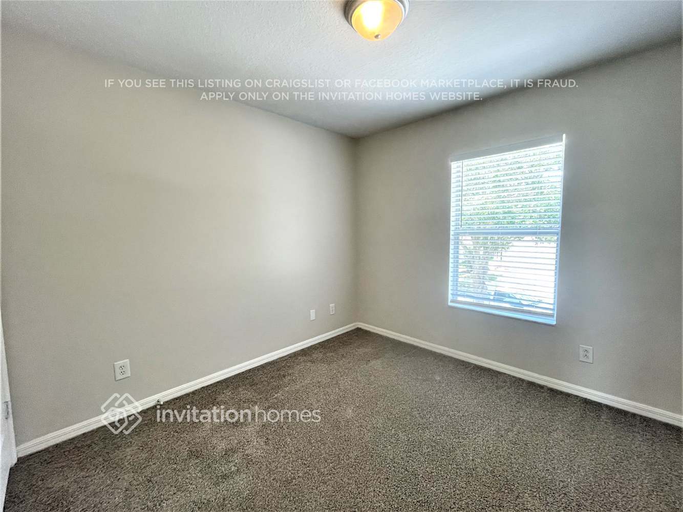 Building Photo - 11017 Golden Silence Dr