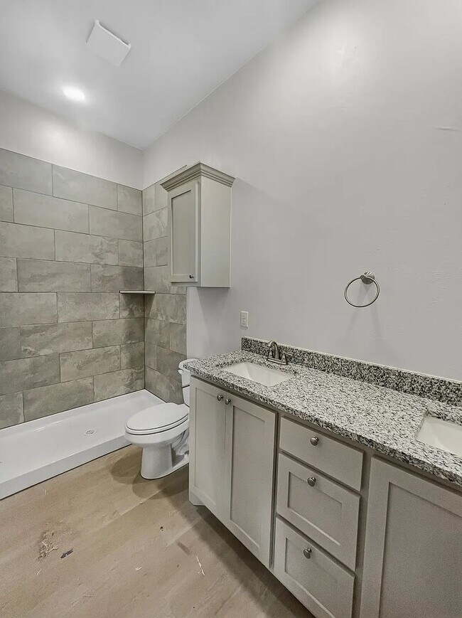 Building Photo - Stunning BRAND NEW 3 Bed, 2 Bath Home for ...