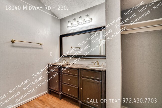 Building Photo - 18040 Midway Rd