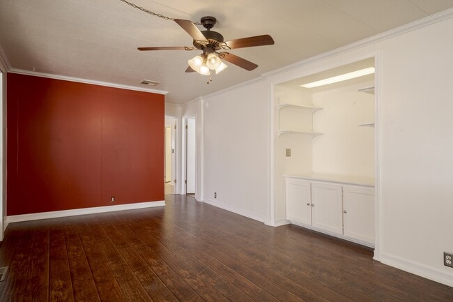 Building Photo - 25361 De Waide Ave