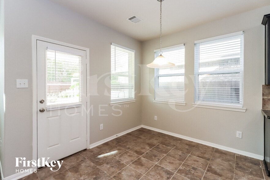 Building Photo - 10219 Sierra Grace Ln