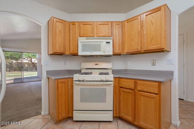 Building Photo - 1452 W Blue Ridge Way