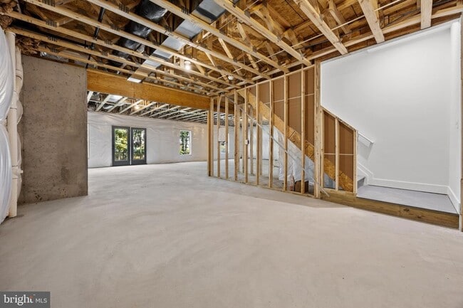 Building Photo - 104 Alabaster Ln