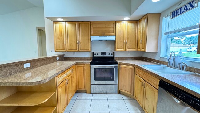 Building Photo - 4424 29th St SW