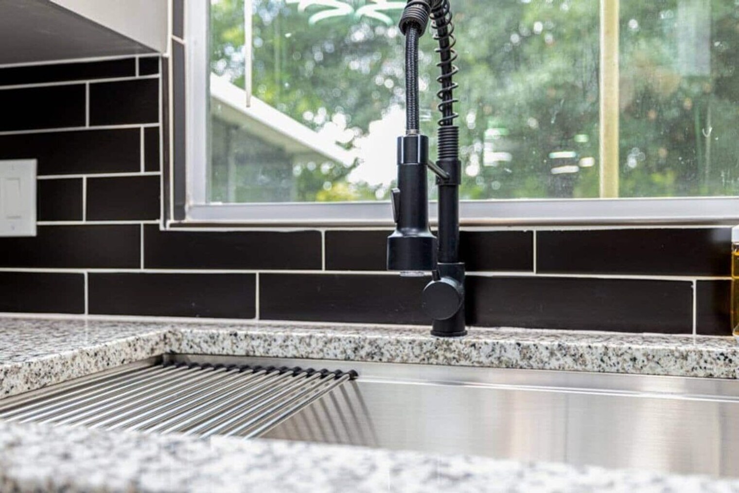 Building Photo - 1629 N Goldenrod Rd