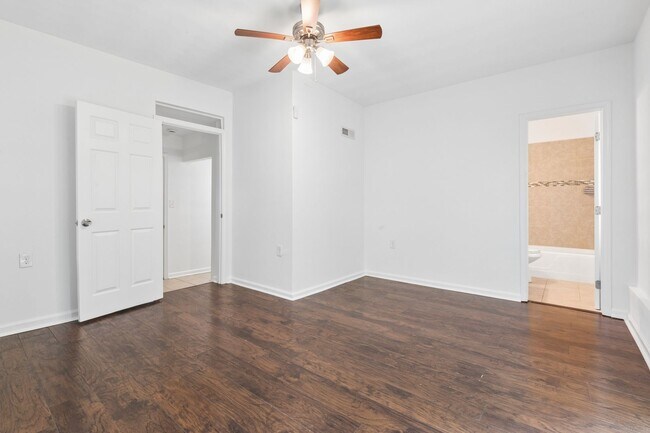 Building Photo - Beautiful Split Level Home in Norfolk!!