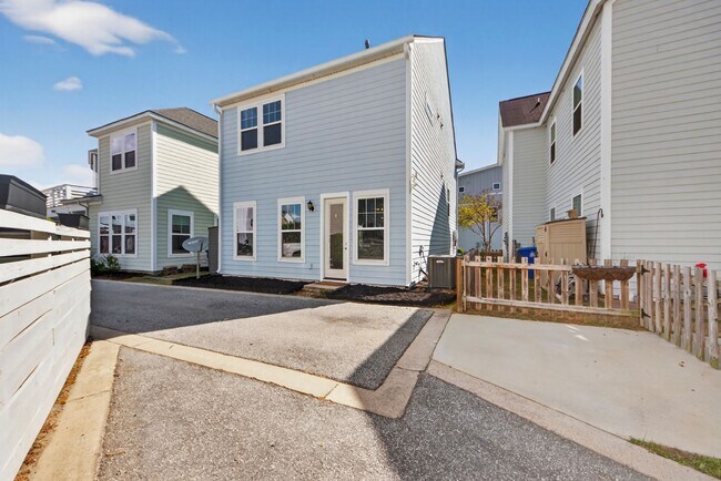 Building Photo - 4515 Summey Street