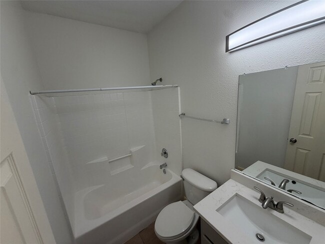 Building Photo - 4516 White Rock St