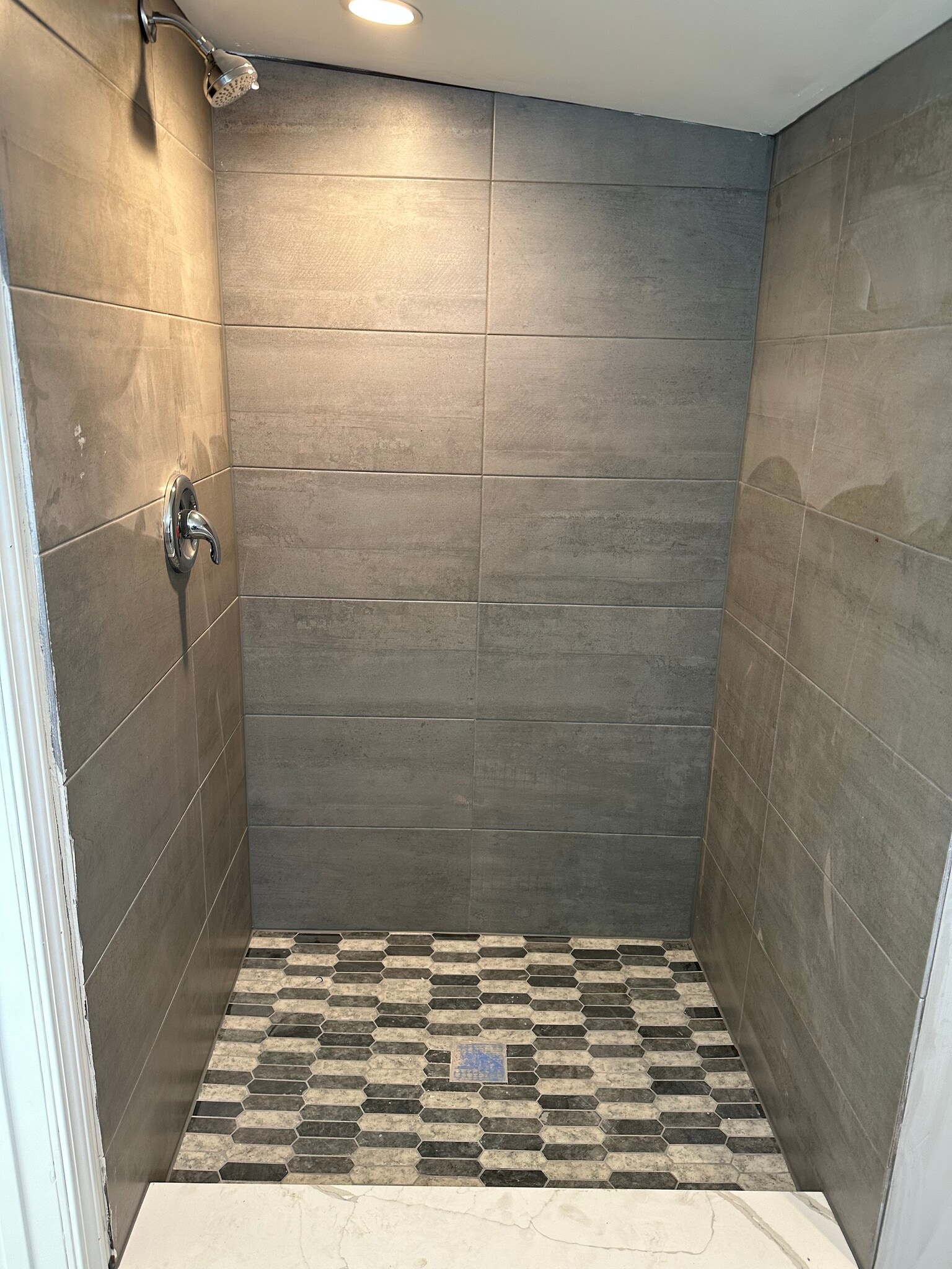 Building Photo - 3404 N Lavergne Ave