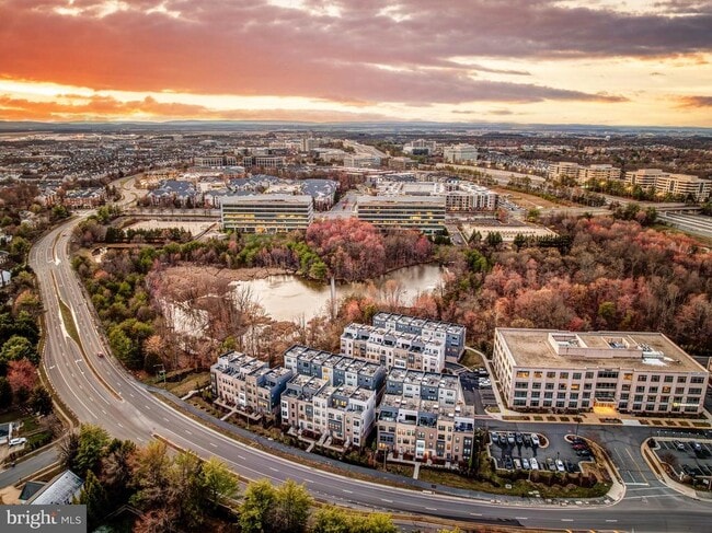 Building Photo - 12742 Verdant Wy