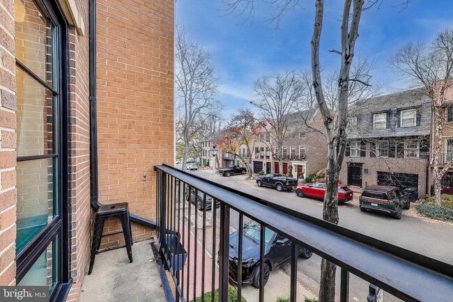 Building Photo - 117 Quay St