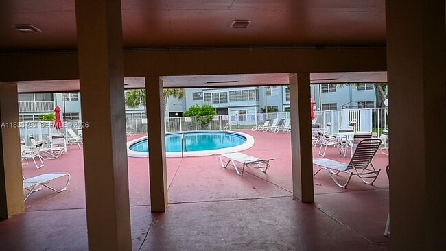 Building Photo - 2861 NW 47th Terrace