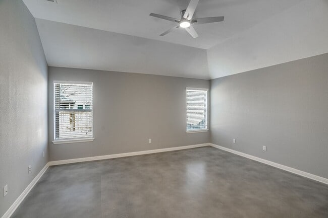 Building Photo - 125 Snowdrift Trail