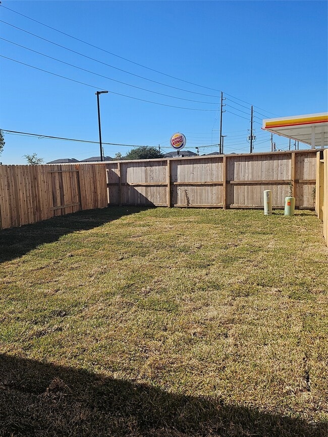 Building Photo - 5207 Shallowhurst Ln