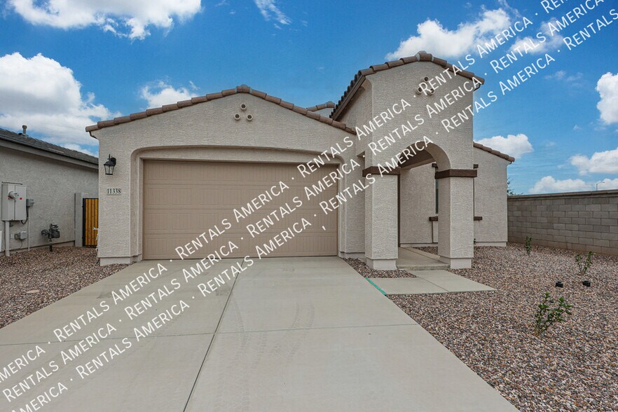 Building Photo - 11338 E Ulysses Ave