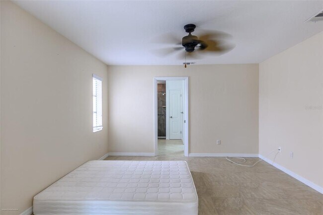 Building Photo - 18646 Kerrville Cir