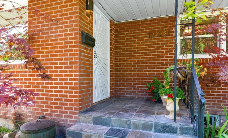 Building Photo - 1223 Albright St