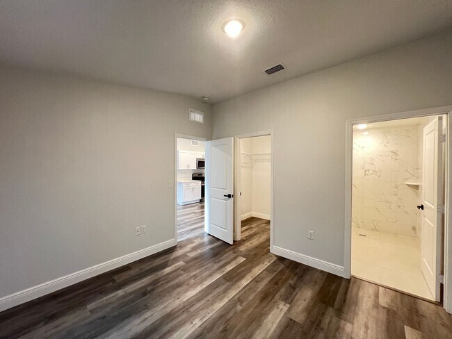 Building Photo - GREAT 3 BD/2BA Home in Ocala!!