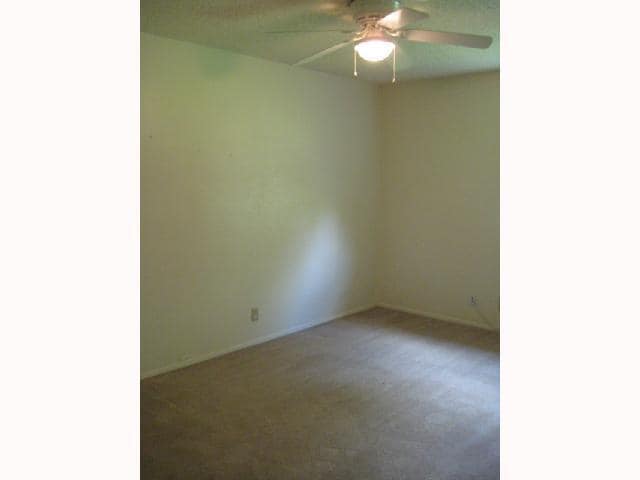 Building Photo - 12407 Tree Line Dr