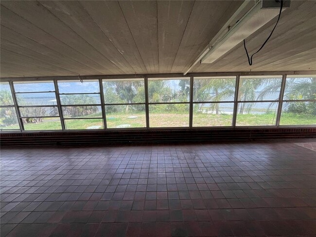 Building Photo - 1145 S Lake Reedy Blvd