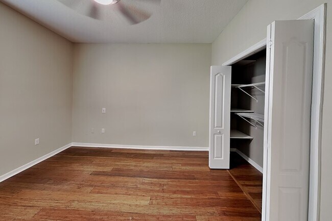 Building Photo - 124 Magneta Loop