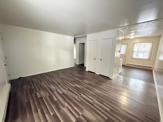 Building Photo - 6140 Scotch Blue Dr