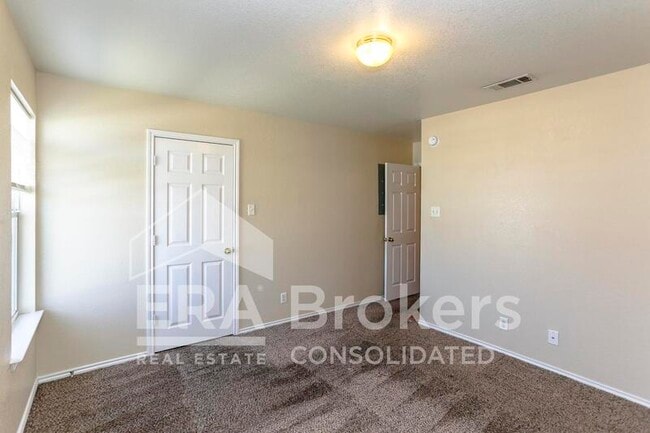 Building Photo - 5705 A Allstar Ct