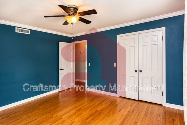Building Photo - 2807 NW 34th St