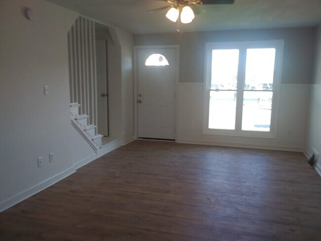 Building Photo - 7970 St Claire Ln