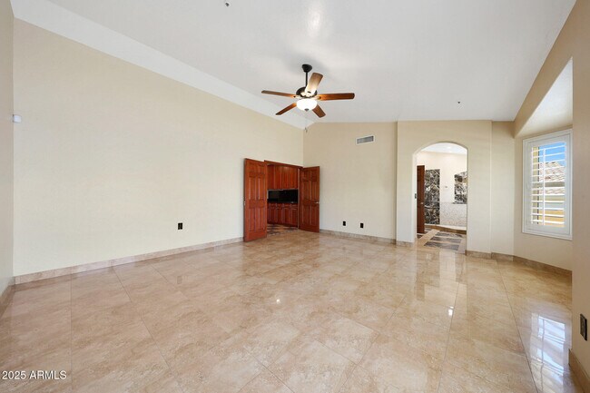 Building Photo - 8830 E Carol Way
