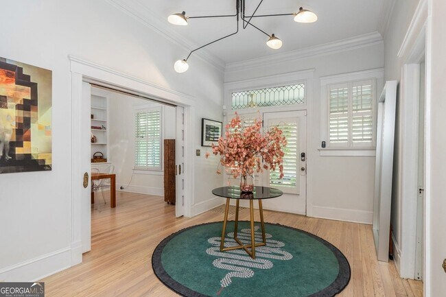 Building Photo - 242 Haralson Ave NE