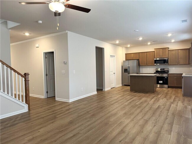 Building Photo - 273 Bloomfield Cir