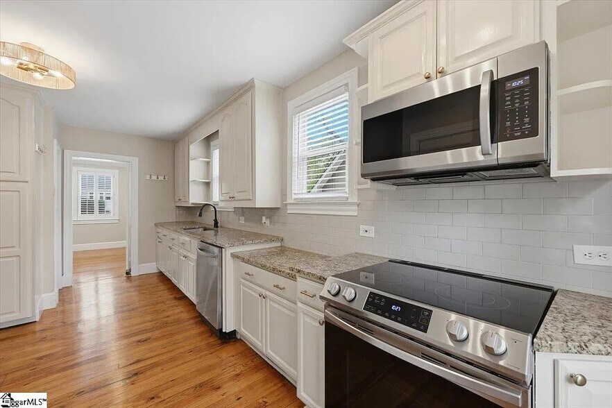 Building Photo - 212 Briarcliff Dr