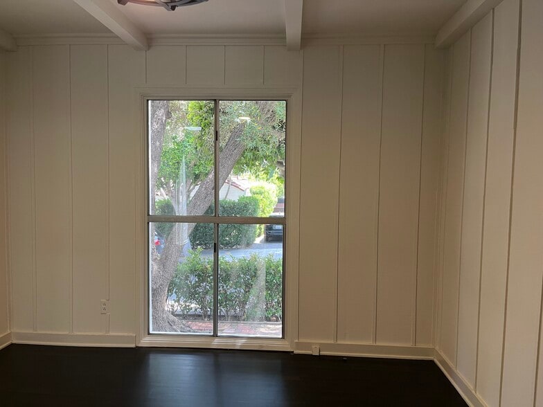 2nd bedroom - 8935 Dicks St