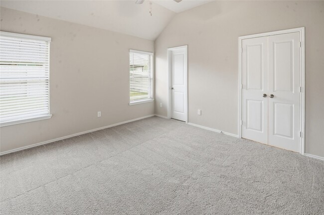 Building Photo - 2415 Honeyberry Shrub Dr