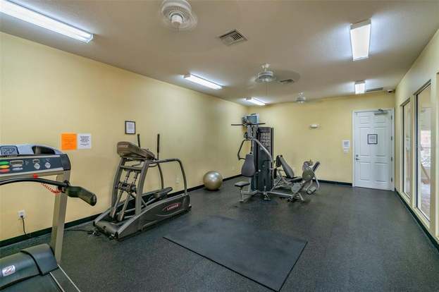 Building Photo - 2738 Club Cortile Cir